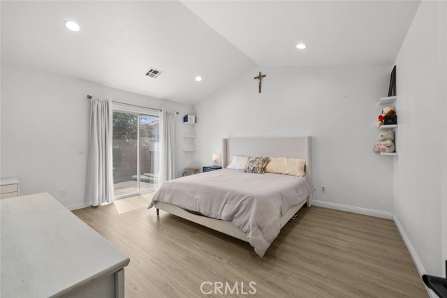 37310 Newbury Place, Palmdale CA: https://media.crmls.org/medias/3405c4f0-3195-4c18-95f3-9deb9821a461.jpg