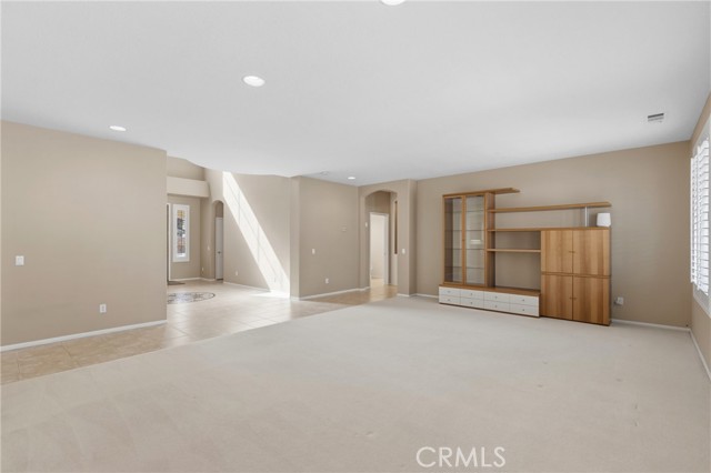 Detail Gallery Image 11 of 73 For 43916 Barletta St, Temecula,  CA 92592 - 5 Beds | 3 Baths