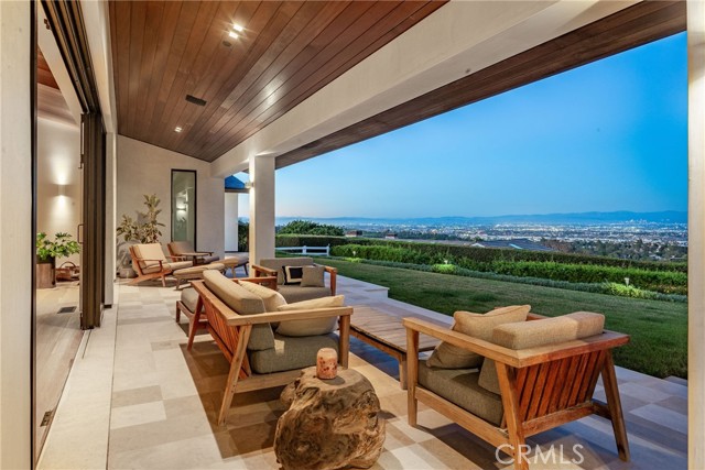 38 Saddleback, Rolling Hills CA: https://media.crmls.org/medias/34068c32-11db-4703-8b6d-349bebd4dd41.jpg