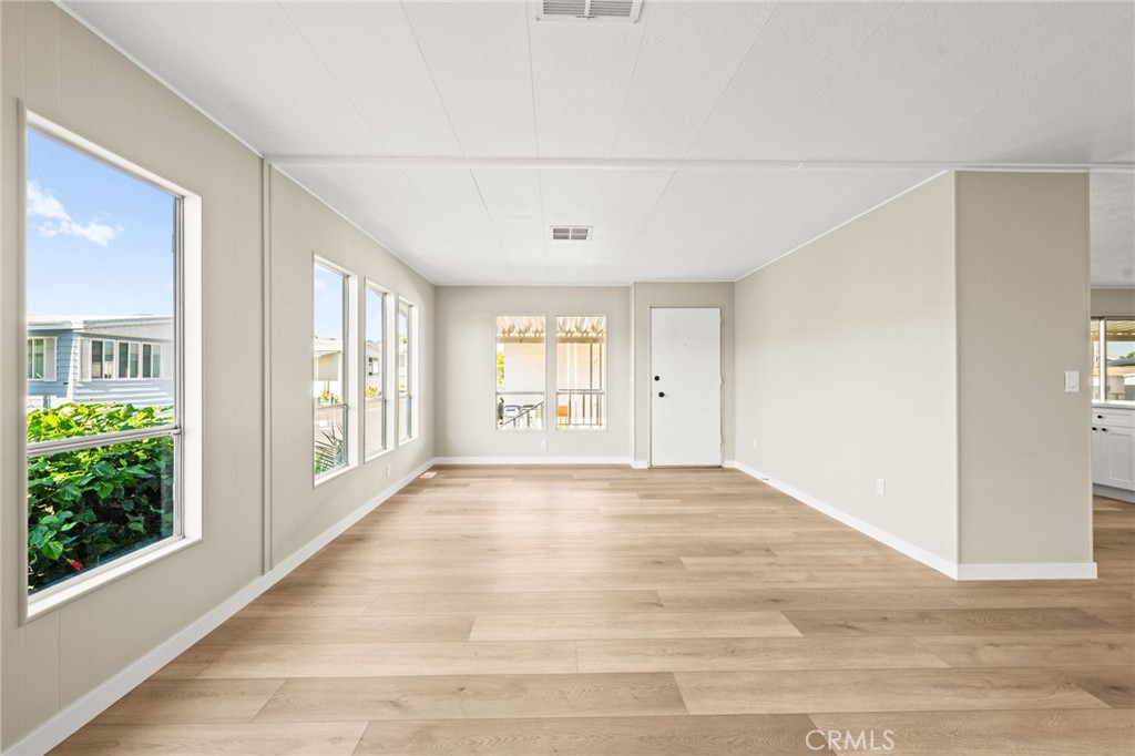 MLS #SW25266398 image #10