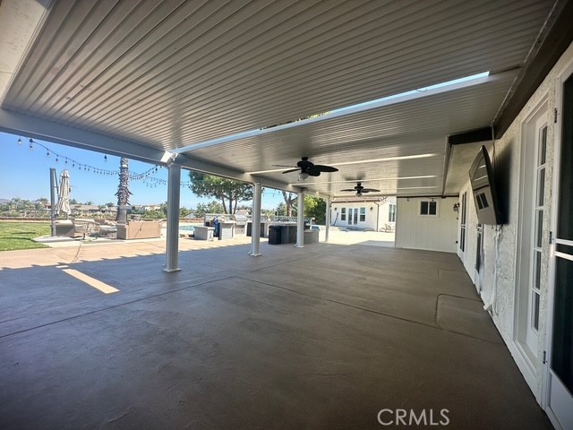 31150 Mariposa Place, Temecula CA: https://media.crmls.org/medias/340758b1-37fb-47e6-bb11-7e31ec93206c.jpg