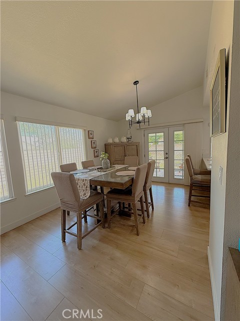 25557 Orangewood Lane, Hemet CA: https://media.crmls.org/medias/34077655-d29d-415b-9748-1f3ac5a062e1.jpg