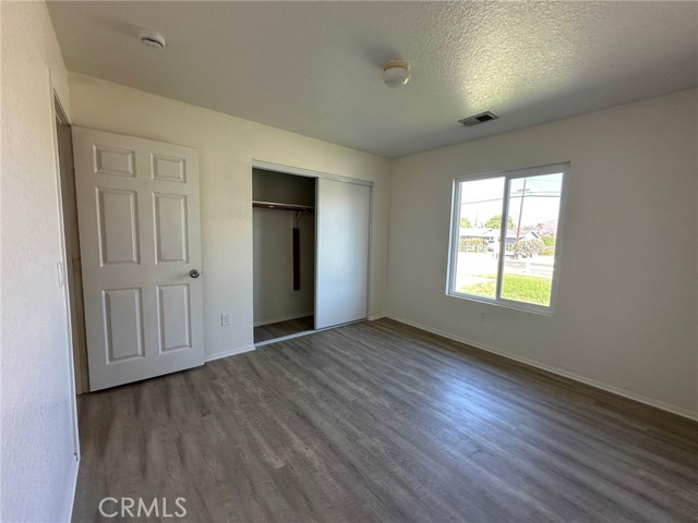 Detail Gallery Image 4 of 11 For 4010 Sierra Ave., Norco,  CA 92860 - 6 Beds | 4 Baths