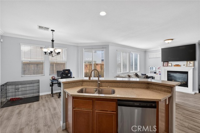 Detail Gallery Image 16 of 52 For 3686 W Scribner, Inglewood,  CA 90305 - 4 Beds | 3/1 Baths