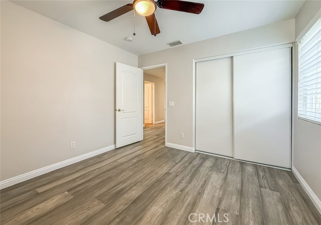 462 Cremona Way, Oak Park CA: https://media.crmls.org/medias/340821dd-066b-4df8-9d4d-a6ccfa3741b6.jpg