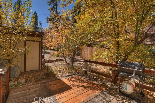 Detail Gallery Image 15 of 19 For 42559 Cedar, Big Bear Lake,  CA 92315 - 2 Beds | 1 Baths