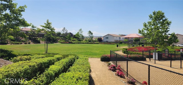 1334 Pinehurst Drive, Calimesa CA: https://media.crmls.org/medias/3409629c-1ebf-4256-aeba-74e996e36e9c.jpg