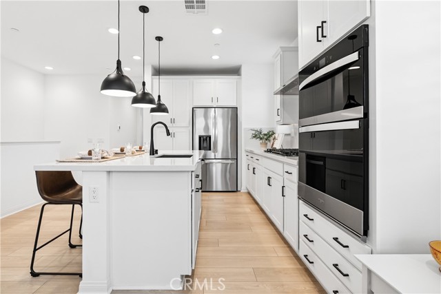750 Cornelia Way, Rancho Mission Viejo CA: https://media.crmls.org/medias/3409b42a-cdc6-4c6f-9730-e50058598a1d.jpg