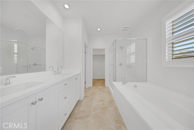 Detail Gallery Image 35 of 60 For 126 Gulfstream, Irvine,  CA 92620 - 3 Beds | 2/1 Baths