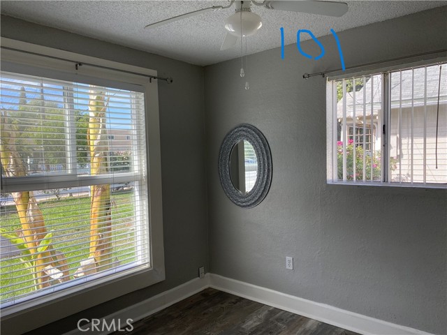 Image 14 of 57 For 101 15th Avenue