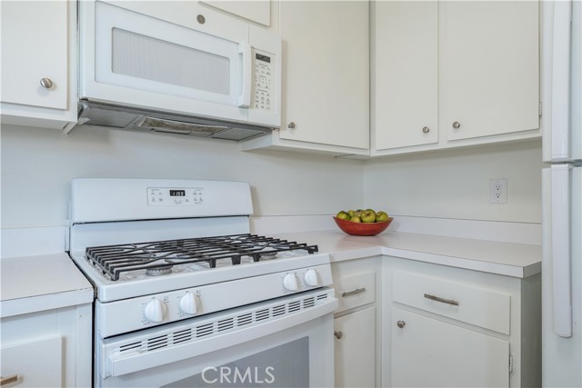 Detail Gallery Image 6 of 32 For 13131 Ferndale, Garden Grove,  CA 92844 - 3 Beds | 2 Baths