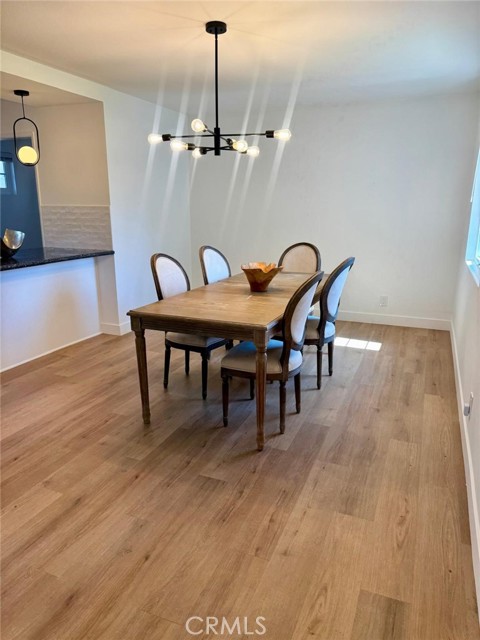 1502 W Hemlock Way, Santa Ana CA: https://media.crmls.org/medias/340bb1cc-2b85-4e0b-a4b3-7ed1296f0325.jpg