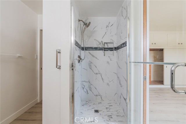 921 W Pioneer Drive, Anaheim CA: https://media.crmls.org/medias/340c2358-5539-4434-8725-f3954598accd.jpg