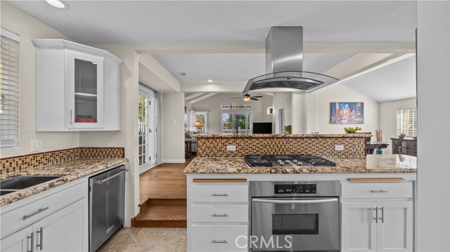 5643 Panorama Drive, Whittier CA: https://media.crmls.org/medias/340c48b8-22d3-46b4-904e-07f9ff20d08c.jpg