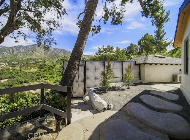 Detail Gallery Image 32 of 40 For 7867 Rim Canyon Rd, Sunland,  CA 91040 - 3 Beds | 3 Baths