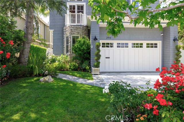 2913 Poinsettia Avenue, Manhattan Beach, California 90266, 5 Bedrooms Bedrooms, ,4 BathroomsBathrooms,Residential,Sold,Poinsettia,SB22091881