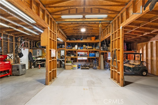 33127 Camelot Drive, Yucaipa CA: https://media.crmls.org/medias/340d7862-2158-46ea-9355-f12a35e88753.jpg
