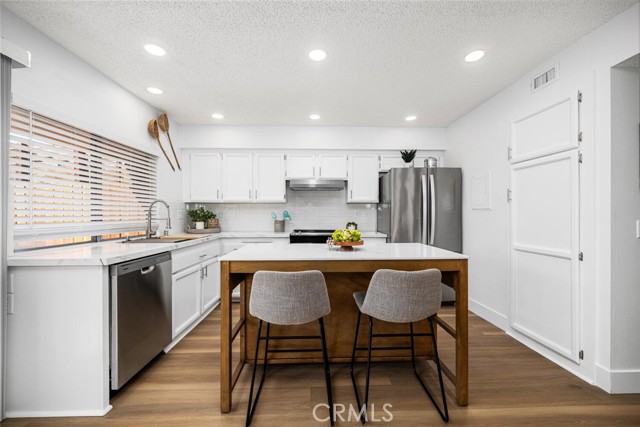 Detail Gallery Image 25 of 73 For 4236 Larwin, Cypress,  CA 90630 - 4 Beds | 2/1 Baths