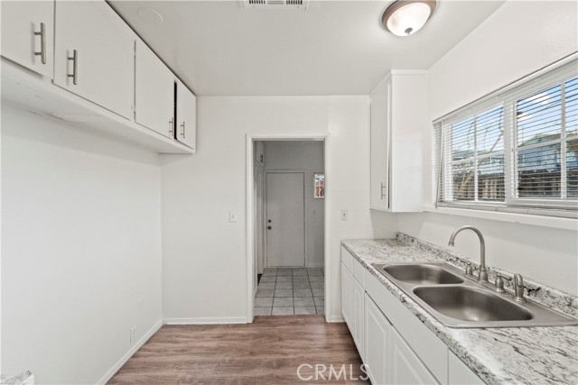 Detail Gallery Image 18 of 26 For 536 E Fredricks, Barstow,  CA 92311 - 3 Beds | 1 Baths