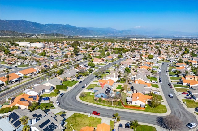 Detail Gallery Image 6 of 40 For 2865 W Rancho Vista Dr, Rialto,  CA 92377 - 4 Beds | 2 Baths