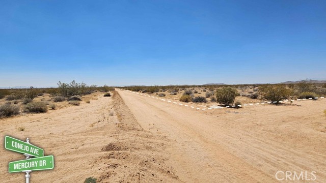 Detail Gallery Image 13 of 25 For 61624 Mercury Dr, Joshua Tree,  CA 92252 - – Beds | – Baths