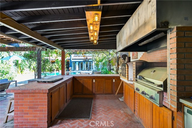 Detail Gallery Image 54 of 75 For 5526 Fulton, Sherman Oaks,  CA 91401 - 3 Beds | 3 Baths