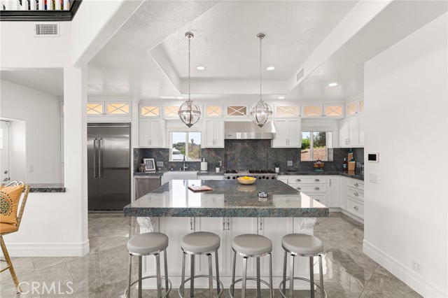 Detail Gallery Image 22 of 75 For 22252 Monte Rancho Dr, Temecula,  CA 92590 - 4 Beds | 4 Baths