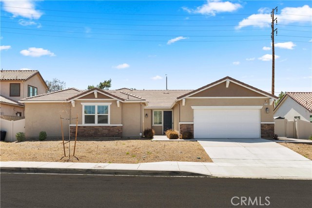 41719 Wayladn Court, Lancaster CA: https://media.crmls.org/medias/3410eaaf-32a1-414e-a294-da6f5c5519b3.jpg