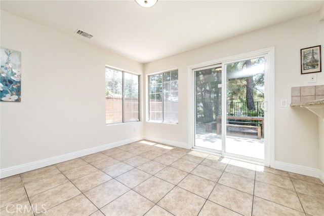11157 Charleston Street, Rancho Cucamonga CA: https://media.crmls.org/medias/34110687-5e86-4af0-b239-cb46cbad585d.jpg