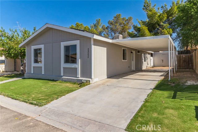 Detail Gallery Image 1 of 1 For 24992 Camino Del Sol, Barstow,  CA 92311 - 3 Beds | 2 Baths