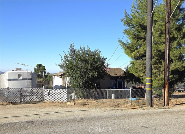 Detail Gallery Image 1 of 3 For 40587 Dutton St, Cherry Valley,  CA 92223 - 2 Beds | 1 Baths