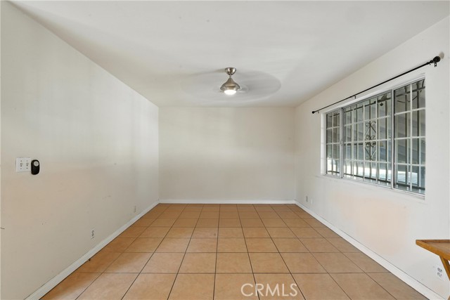 2718 E 7th Street, Los Angeles CA: https://media.crmls.org/medias/3411e676-9ef4-4acd-8b4d-8ddfef44751a.jpg