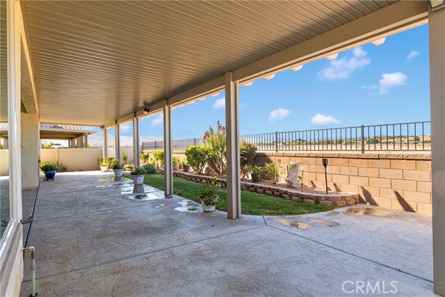 11300 River Run Street, Apple Valley CA: https://media.crmls.org/medias/3412264f-a1fa-4af2-9e50-a9bf6ef77a05.jpg