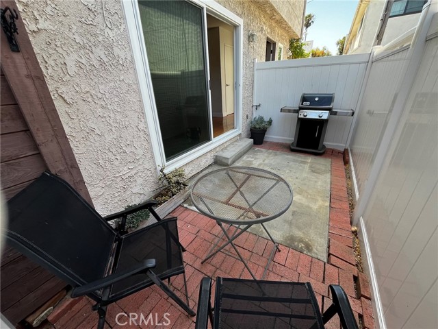 2610 Voorhees Avenue, Redondo Beach, California 90278, 2 Bedrooms Bedrooms, ,1 BathroomBathrooms,Residential,For Sale,Voorhees,SB24155886