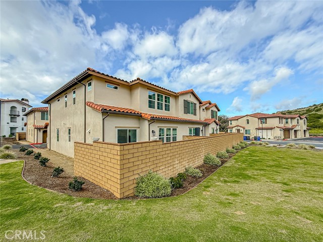 Detail Gallery Image 51 of 73 For 246 San Miguel Island Dr, Camarillo,  CA 93012 - 4 Beds | 2/1 Baths