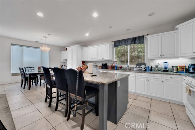 Detail Gallery Image 6 of 23 For 28200 Horizon Rd, Menifee,  CA 92585 - 3 Beds | 2/1 Baths