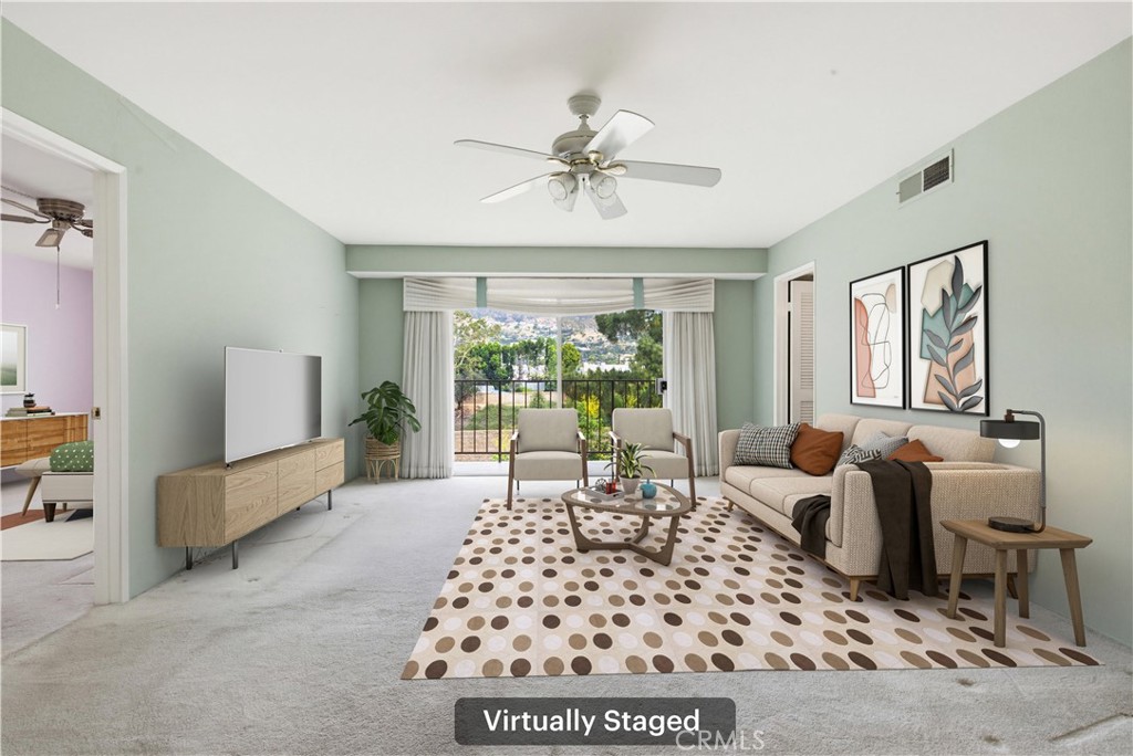 620 N Kenwood #208