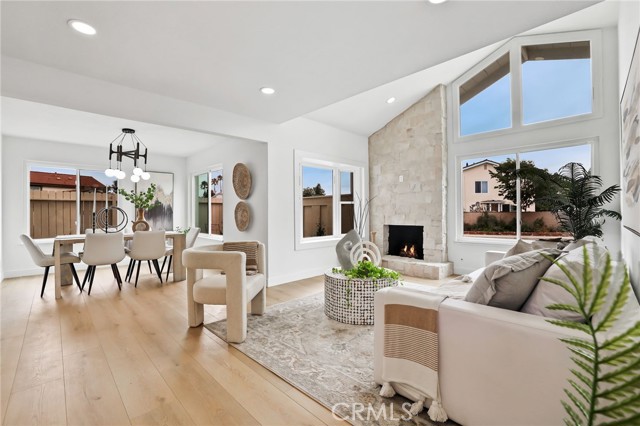 23941 Jarrow Lane, Lake Forest CA: https://media.crmls.org/medias/3416b1bf-3d34-465e-878a-d90b142bcc69.jpg