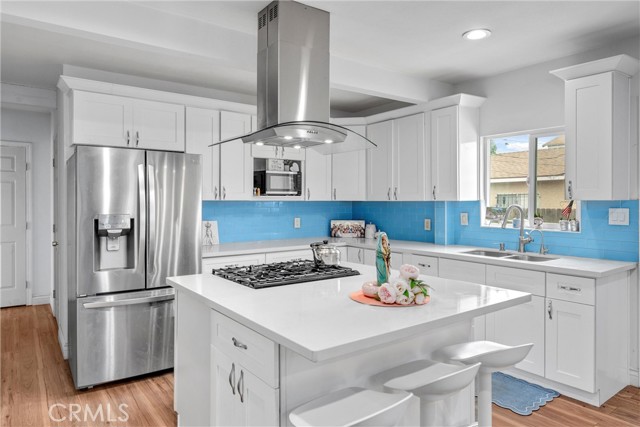 Detail Gallery Image 5 of 39 For 22419 Horst Ave, Hawaiian Gardens,  CA 90716 - 4 Beds | 2 Baths