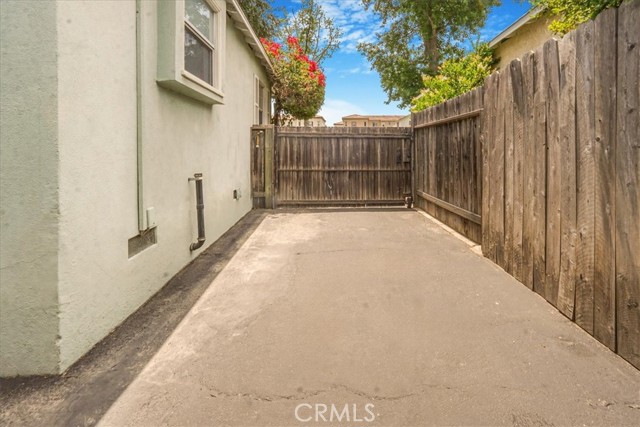 2923 Ashmont Avenue, Arcadia CA: https://media.crmls.org/medias/34178ecc-31a3-4d1e-aca9-617a570ca6f4.jpg