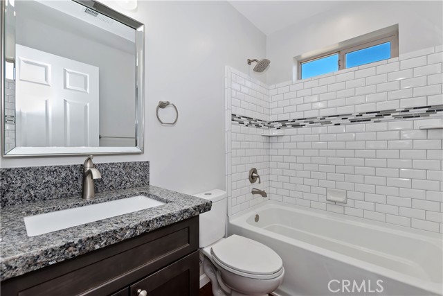 2217 Juniper Lane, Big Bear City CA: https://media.crmls.org/medias/341809f9-22f0-4098-9d2e-21d0569710aa.jpg