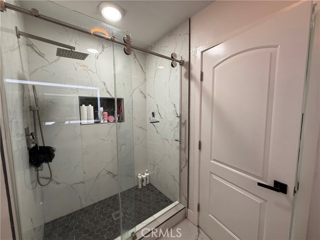 17314 Aspen Street, Hesperia CA: https://media.crmls.org/medias/3418ab8c-4af3-40ea-a4bb-77f2c010c13c.jpg