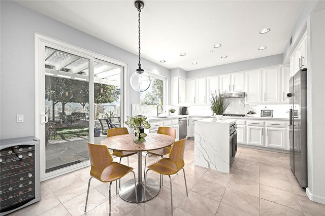 21672 High Country Drive, Rancho Santa Margarita CA: https://media.crmls.org/medias/3418f4cc-5583-4739-b488-42caf161e312.jpg