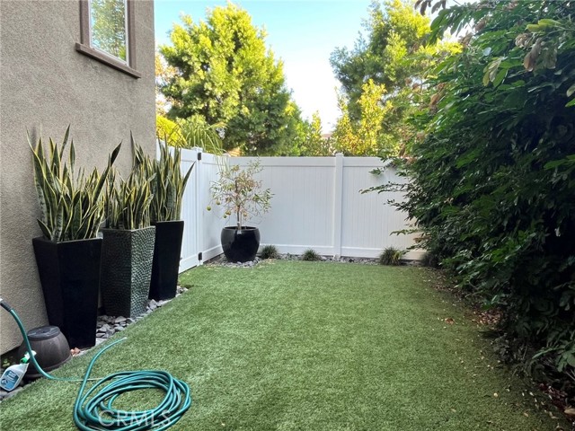 Detail Gallery Image 11 of 41 For 25 Yerra St, Rancho Mission Viejo,  CA 92694 - 4 Beds | 3/1 Baths