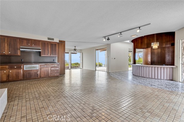Detail Gallery Image 14 of 73 For 31107 Marne Dr, Rancho Palos Verdes,  CA 90275 - 4 Beds | 5 Baths
