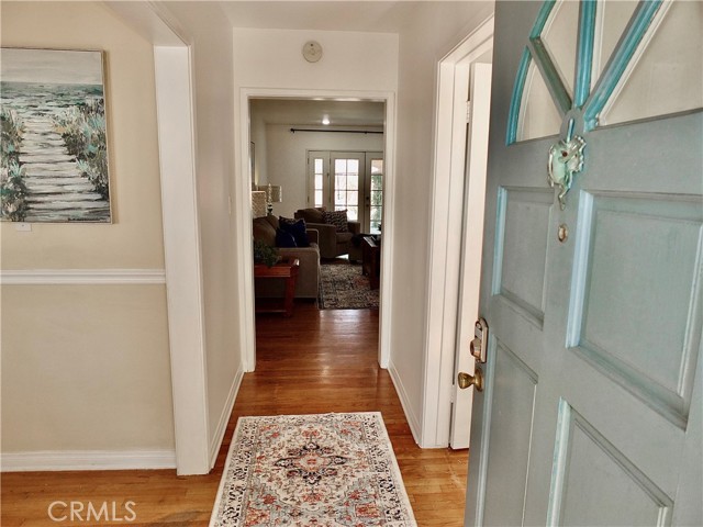 4306 Hackett Avenue, Lakewood CA: https://media.crmls.org/medias/341b3927-2242-4b60-bda9-61a65842f284.jpg