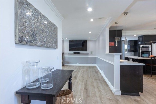 19922 Carmania Lane, Huntington Beach CA: https://media.crmls.org/medias/341b5c1d-32f8-461e-939a-26946f9bdb55.jpg