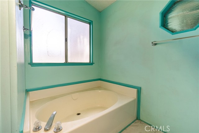 Detail Gallery Image 32 of 51 For 31070 Rabbit Springs Rd, Lucerne Valley,  CA 92356 - 3 Beds | 2 Baths