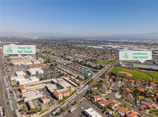 2809 S Baker Street, Santa Ana CA: https://media.crmls.org/medias/341b80a8-7f1a-40d6-9d63-0a8781e1a5a8.jpg