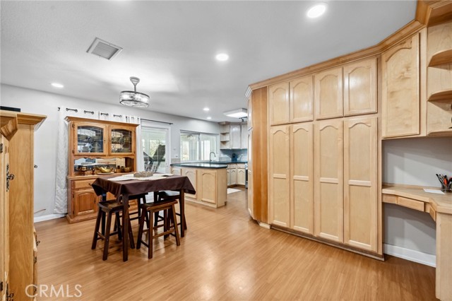 2972 Quebec Drive, Riverside CA: https://media.crmls.org/medias/341c7ed0-c6e2-4440-99a3-87b759d0f20c.jpg